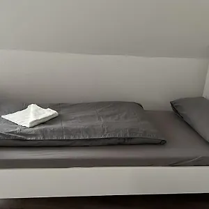  Apartment Black Deutschland