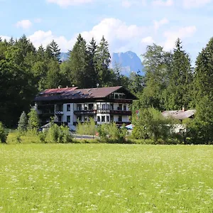 מלון Koeppeleck, Schönau am Königssee